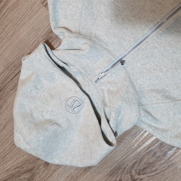 Lululemon Scuba Oversized Half Zip Hoodie *Heathered Core Ultra Light Grey M/L - Picture 4 of 16